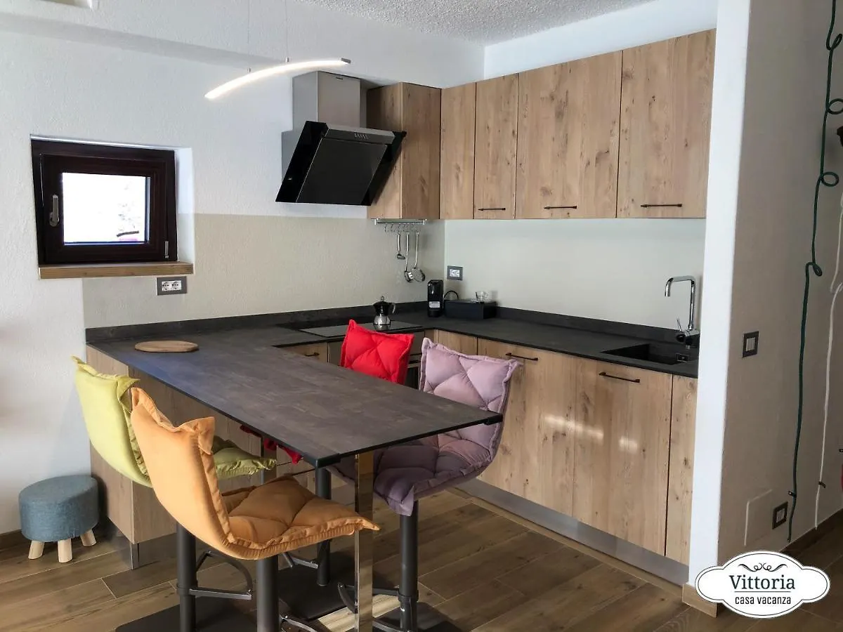 Vittoria Casa Vacanza Madesimo Itália