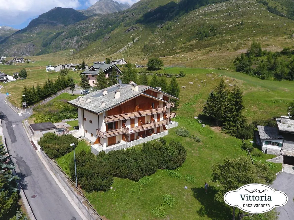 Vittoria Casa Vacanza Madesimo Italy
